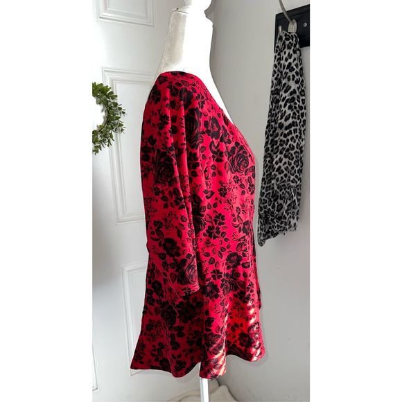 Torrid Ponte Sweetheart Peplum Top (Sz 2) - Picture 4 of 11